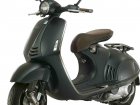 Vespa 946 Emporio Armani